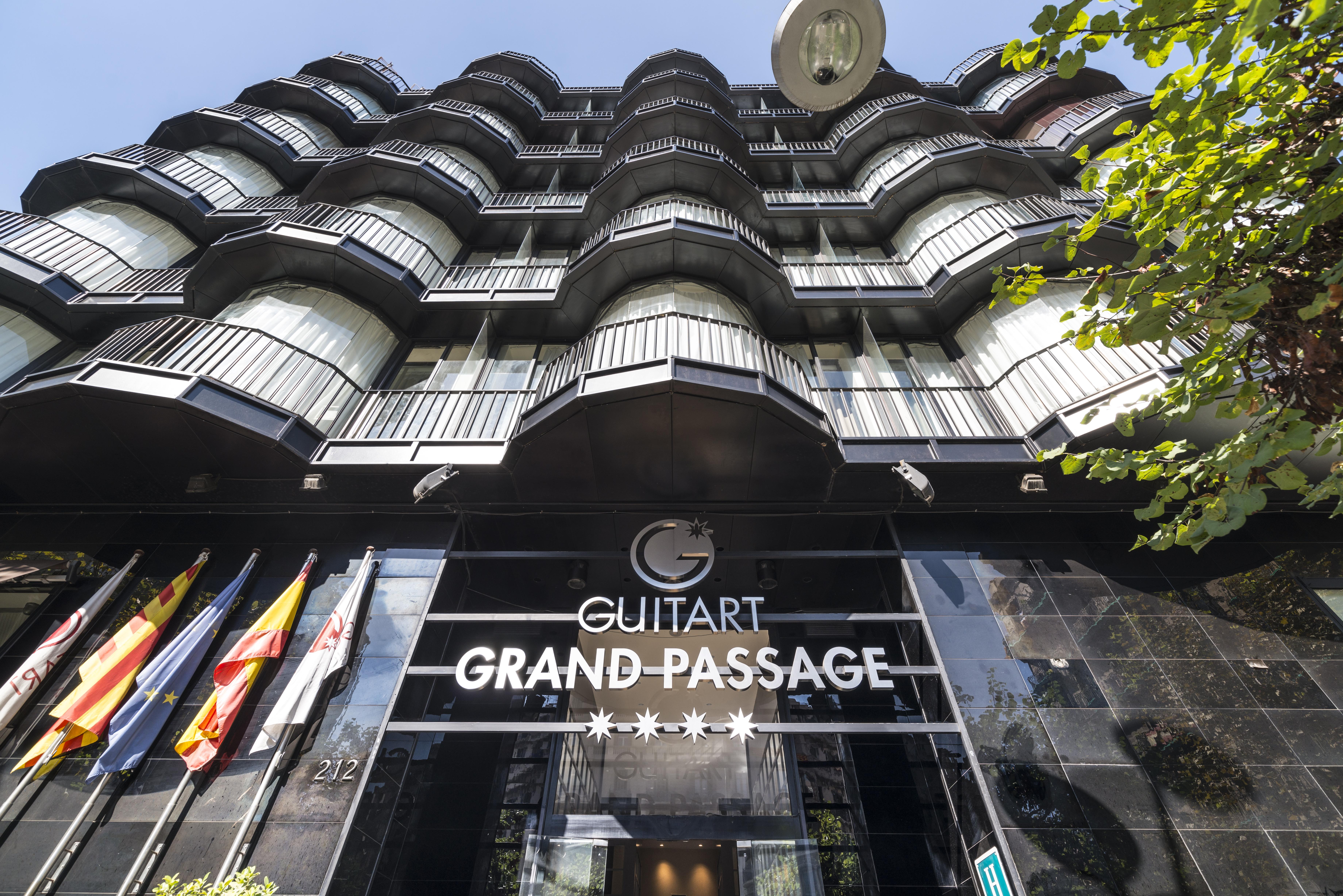 Guitart Grand Passage Hotel Barcelona Exterior photo